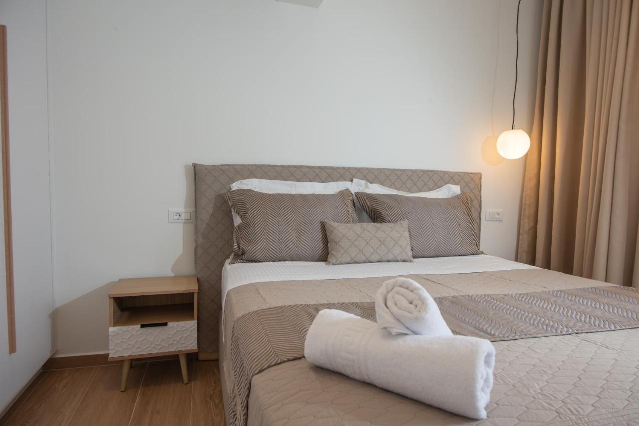 Lucy'S Apartment آغيوس نيكولاوس المظهر الخارجي الصورة